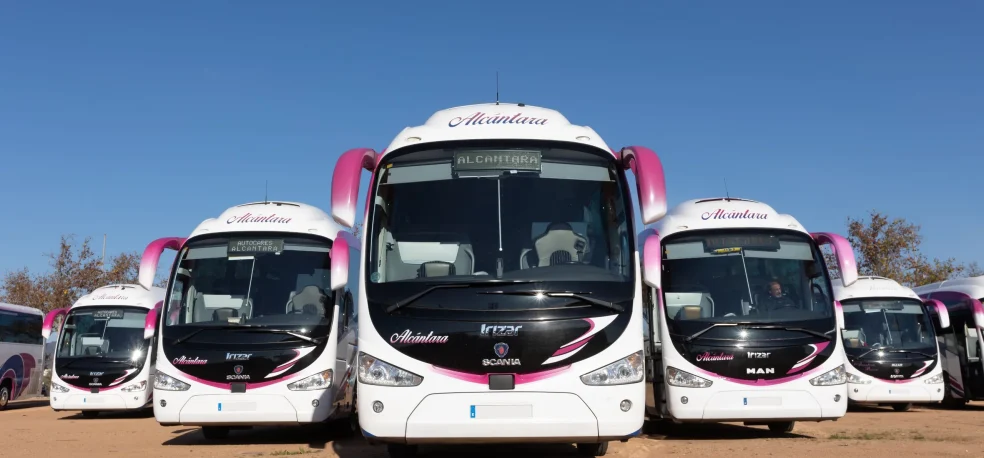 Flota de autocares Irizar de Autocares Alcántara