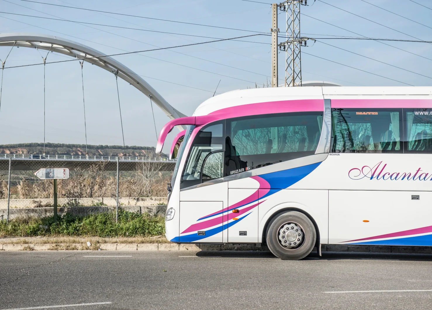 Flota moderna de Autocares Alcántara